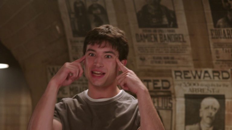 “Fantastic Beasts” – Magical History with Ezra Miller