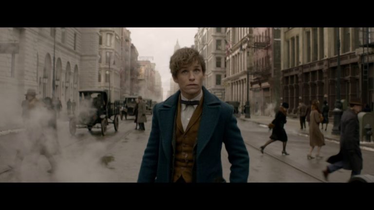 Eddie Redmayne Greets PH, Leads Magical Cast of “Fantastic Beasts”