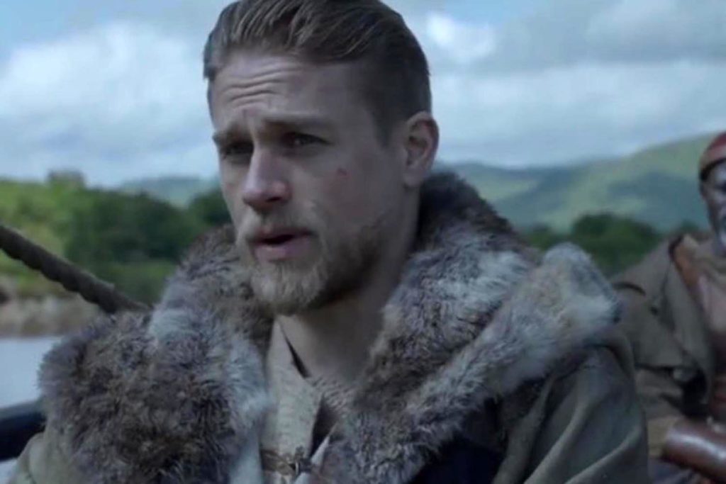 Charlie Hunnam Faces His Destiny in “King Arthur: Legend of the Sword ...